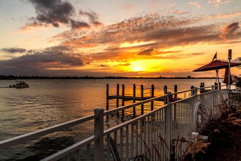 Courtyard By Marriott St. Petersburg Clearwater/Madeira Beach Eksteriør bilde